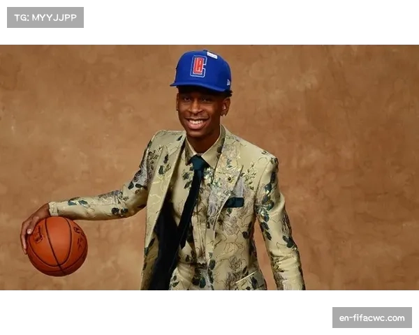 亚历山大连续82场得分20+延续纪录成雷霆稳定核心